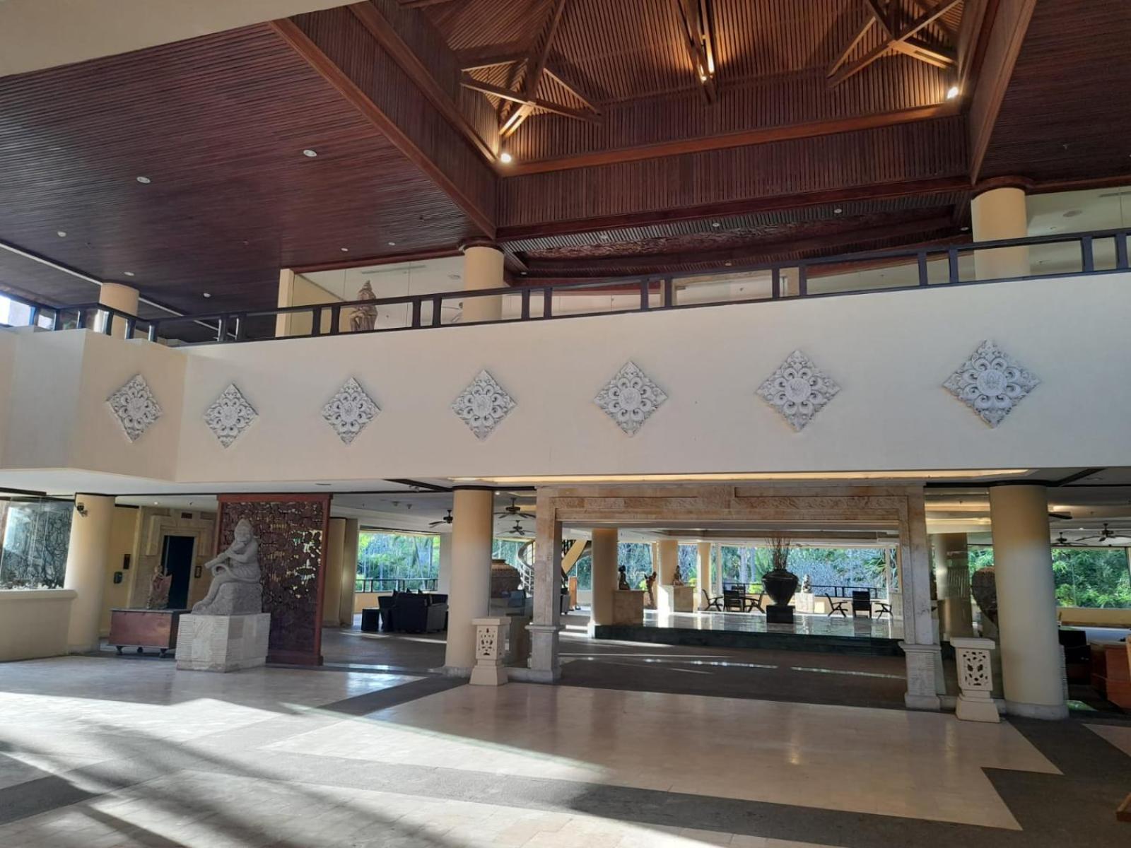 The Royal Bali Seminyak (Bali)