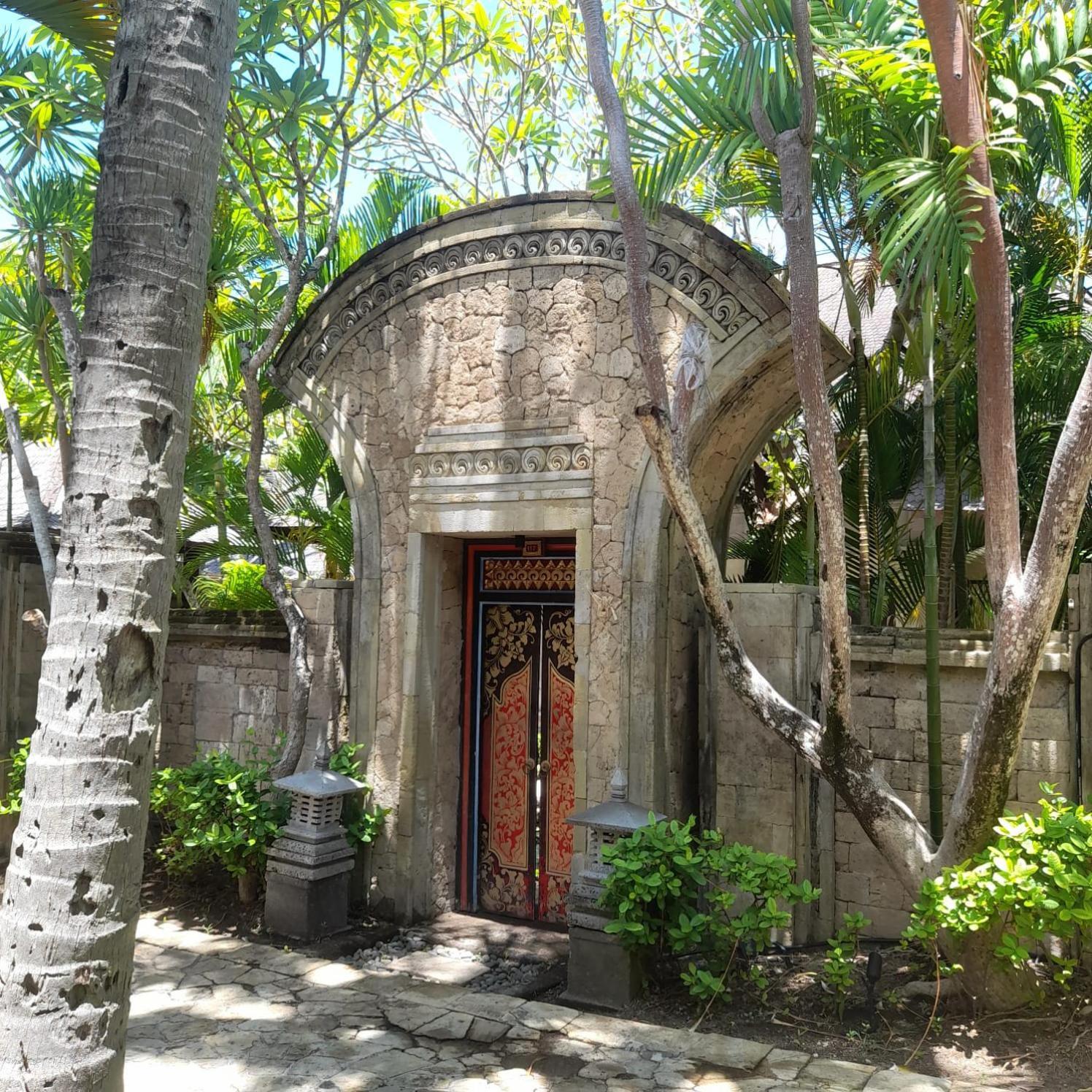 The Royal Bali Resort 5*