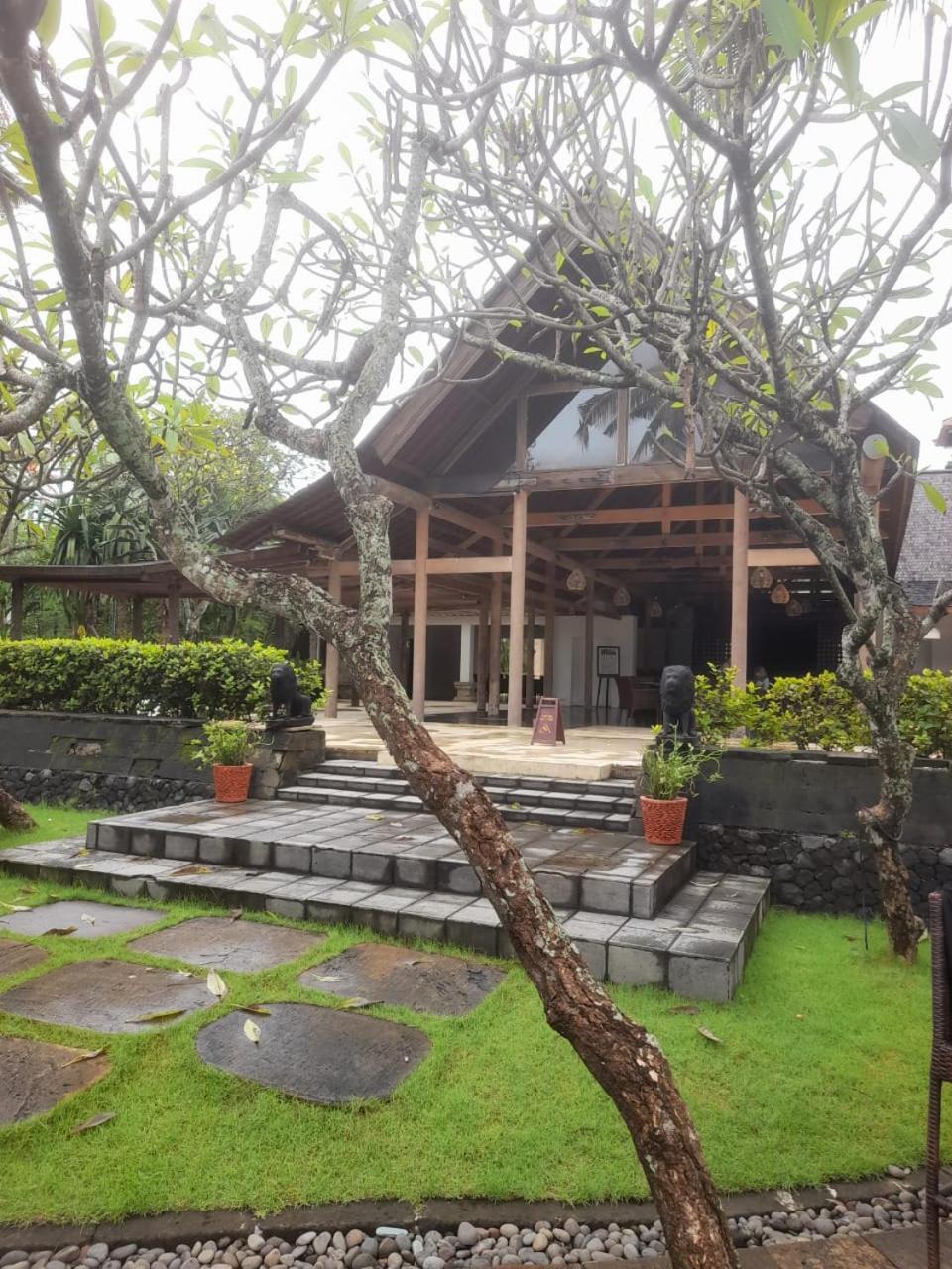 The Royal Bali Resort Seminyak (Bali)